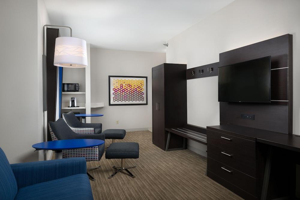 Holiday Inn Express Independence - Kansas City By Ihg Экстерьер фото