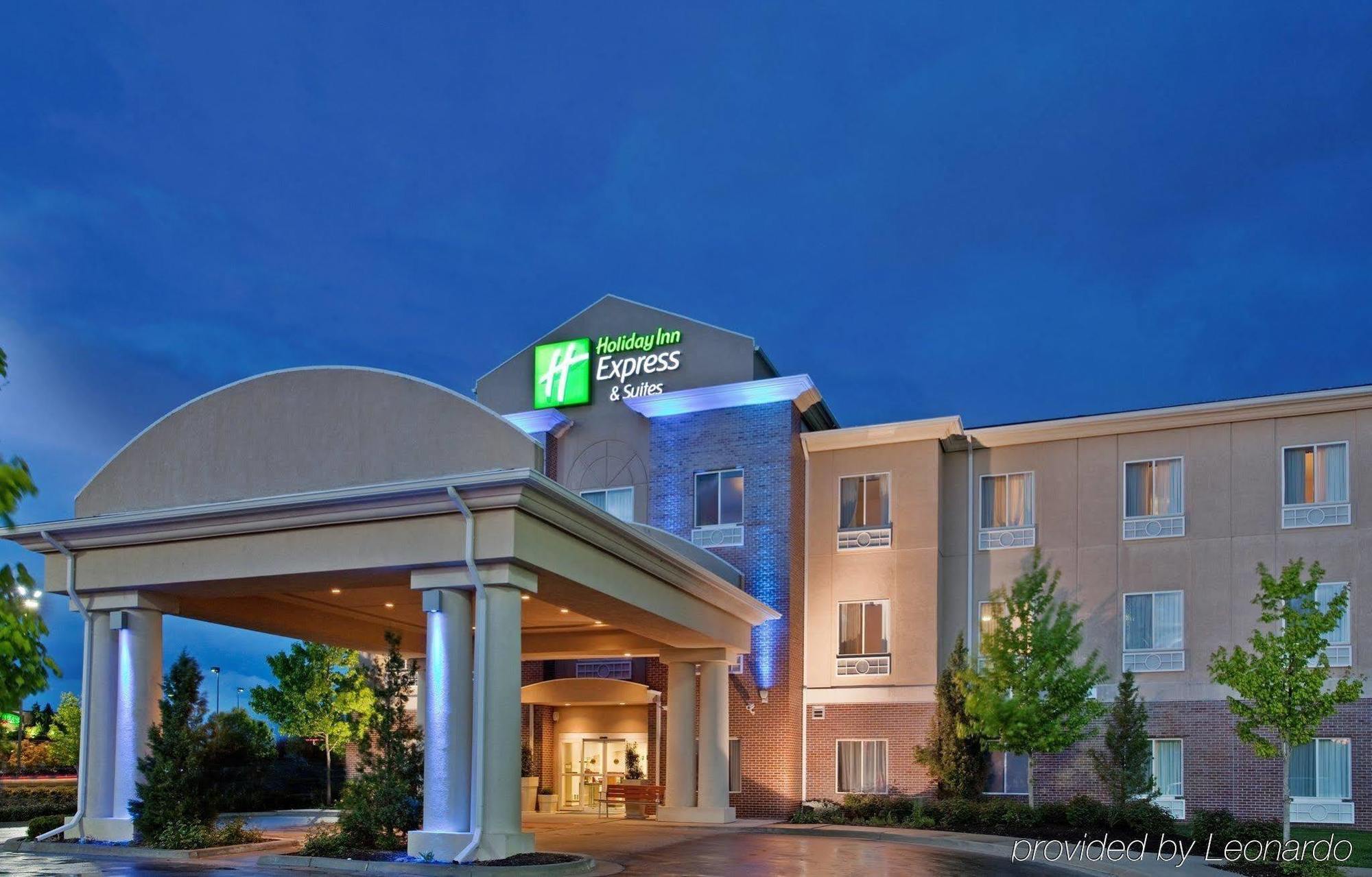 Holiday Inn Express Independence - Kansas City By Ihg Экстерьер фото