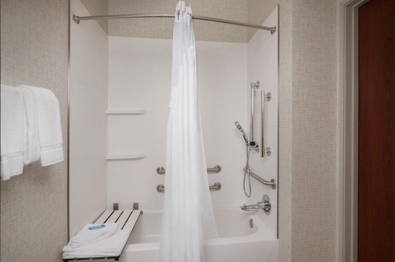 Holiday Inn Express Independence - Kansas City By Ihg Экстерьер фото