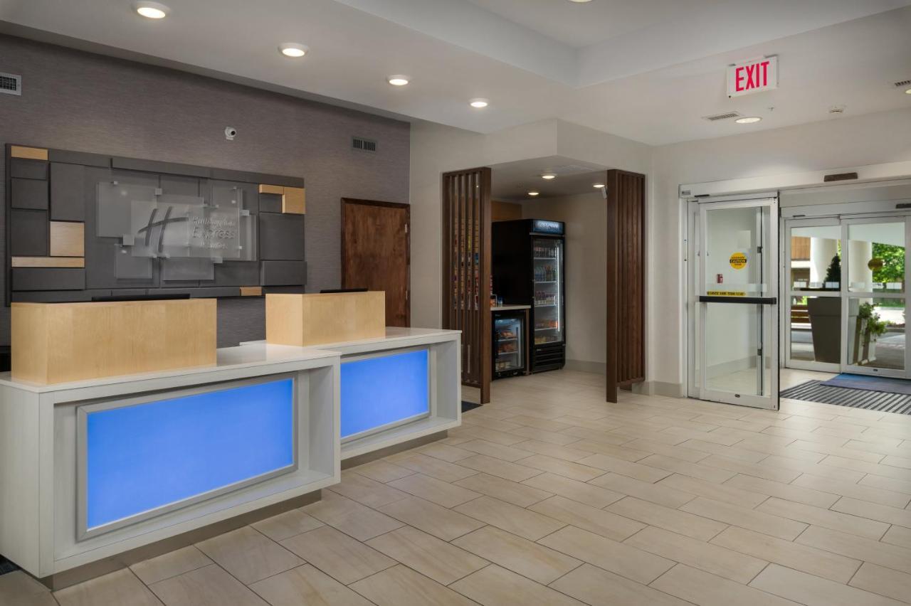 Holiday Inn Express Independence - Kansas City By Ihg Экстерьер фото