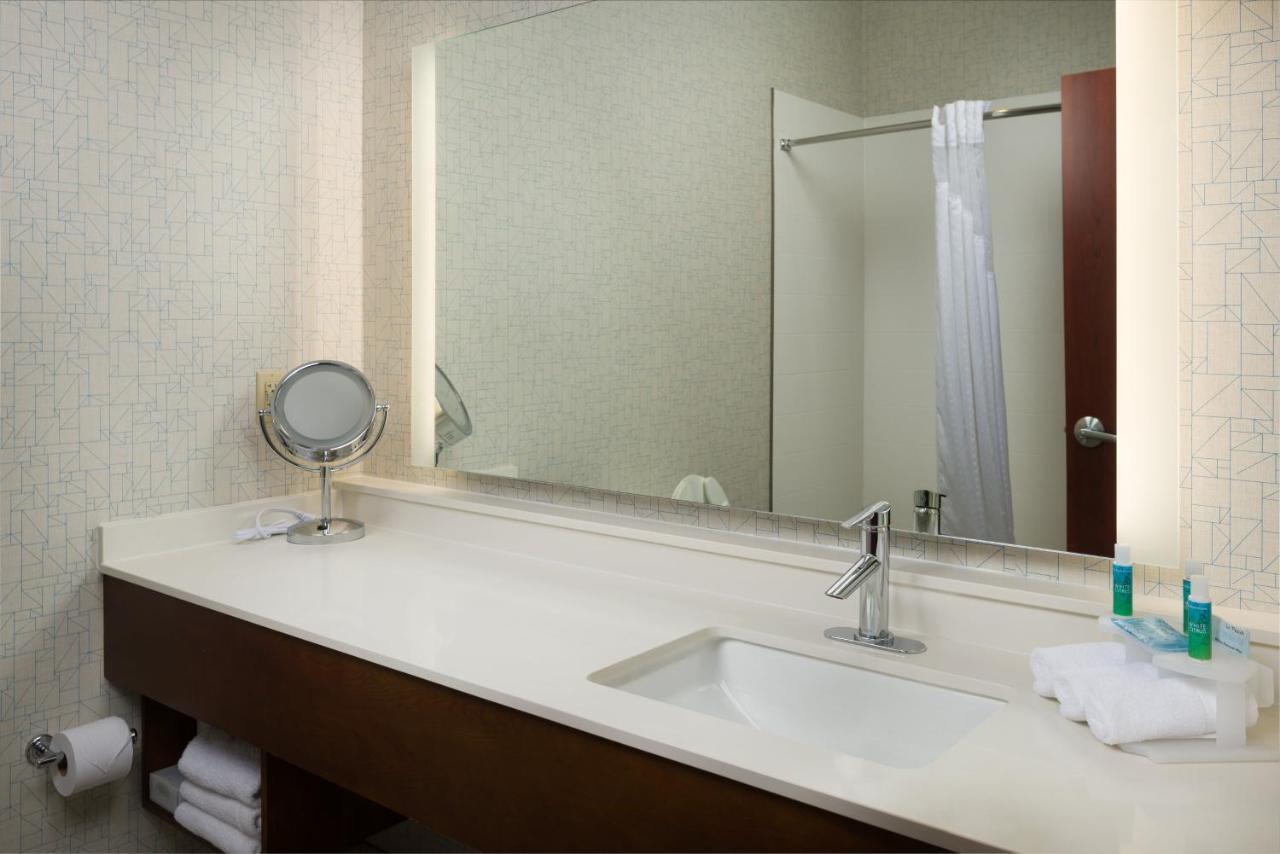 Holiday Inn Express Independence - Kansas City By Ihg Экстерьер фото